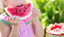 娱乐吃瓜君乐乐,揭秘娱乐圈那些不为人知的幕后故事