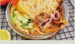 娱乐吃瓜君大碗宽面,大碗宽面背后的故事与启示